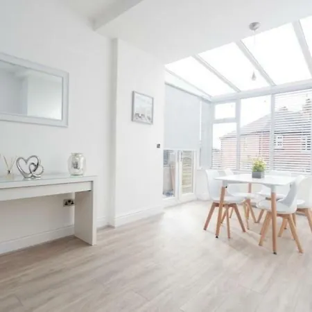 Holiday home Montagu House Leeds (West Yorkshire)